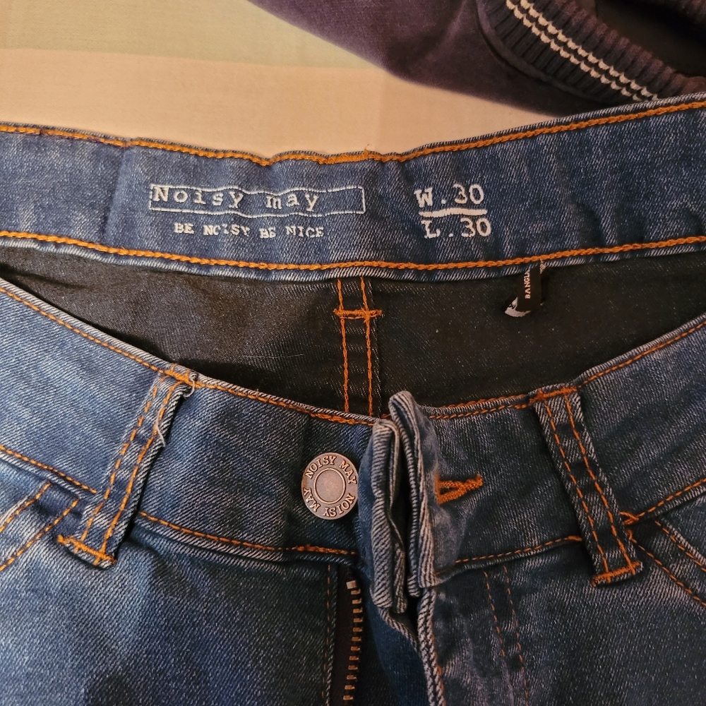 Tight jeans